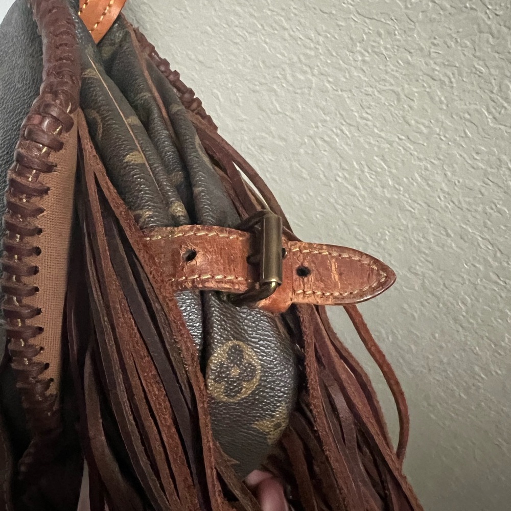 Louis Vuitton Brown Crossbody Bag with Fringe - Picture 14 of 16
